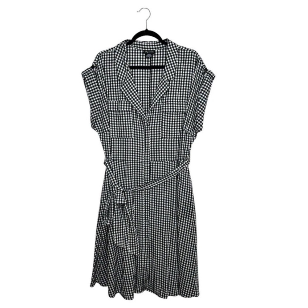 City Chic Black and White fit and flare (a little) Midi Dress